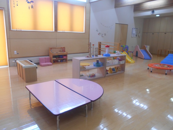 子育て支援センター