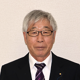 小形議員の写真