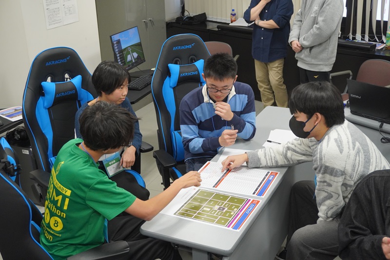 体験の様子（ティーンズの部）