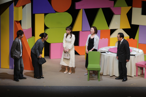 演劇ママごとの一場面