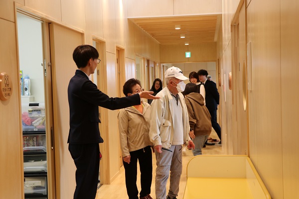芭露保育所見学会
