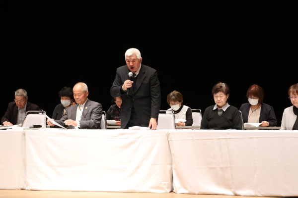 大学自治会総会のようす