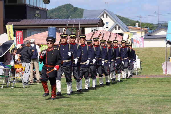 屯田兵の隊列行進