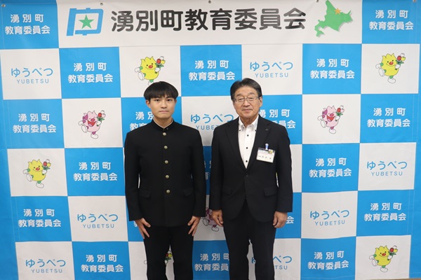 ラグビー部補助金贈呈